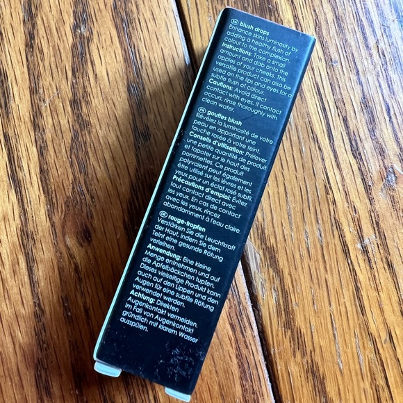 RODIAL
Blush Drops - Sunset Kiss - Picture 8 of 8